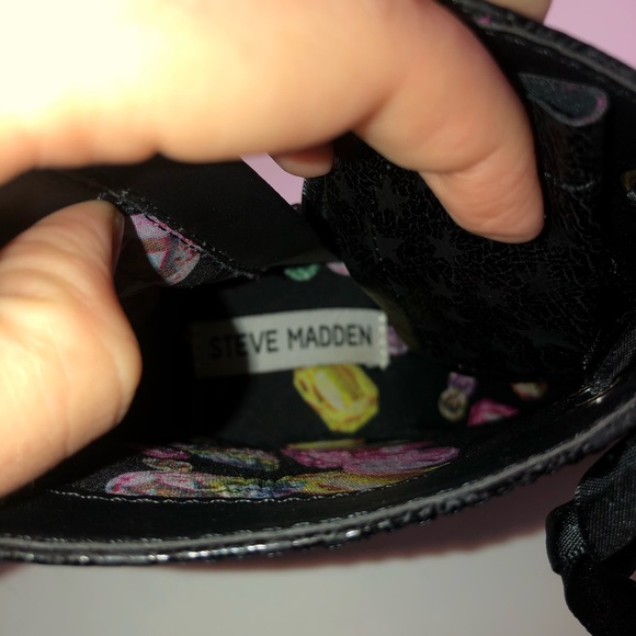 Steve Madden Star Ankle Boots - Picture 9 of 9